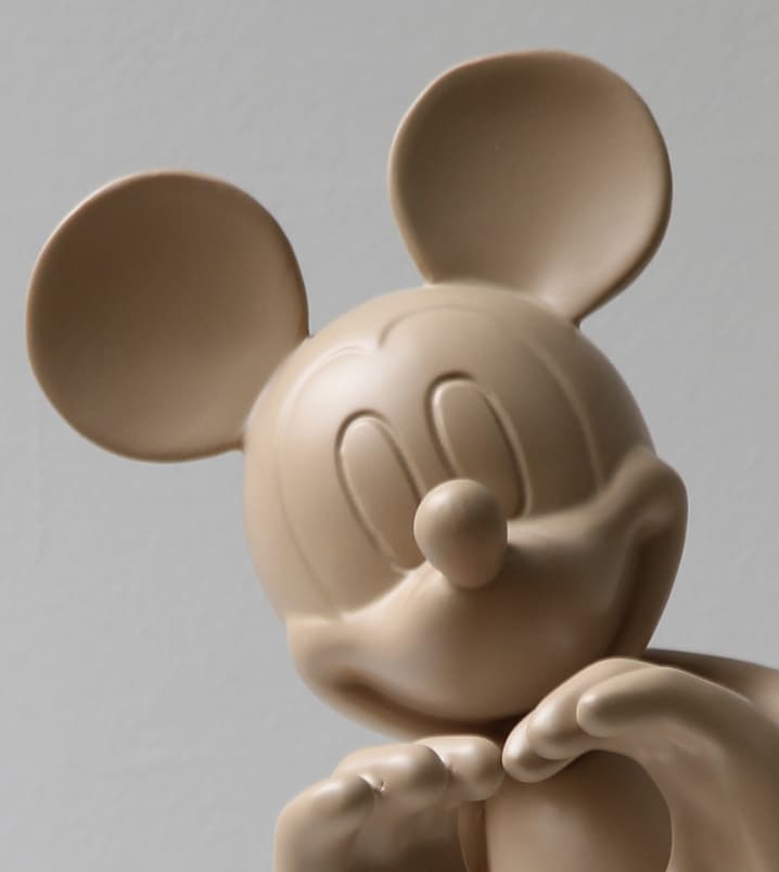 פסלון בז' MICKEY – תמונה 3