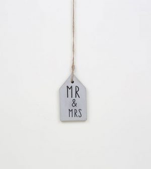MR&MRS אבן תלייה